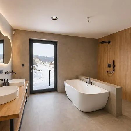 Chalet Leo - Luxury Wellness In The Krkonose Mountains Bobr